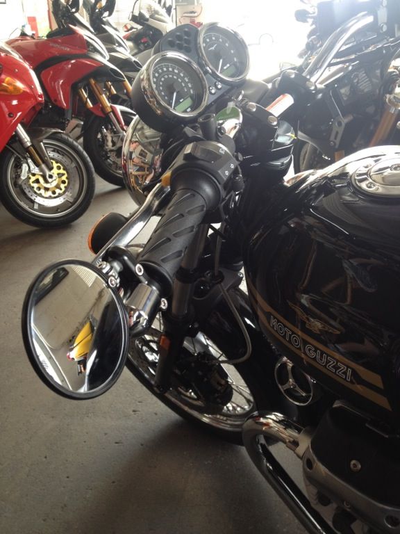 Bar End mirrors for V7 Racer